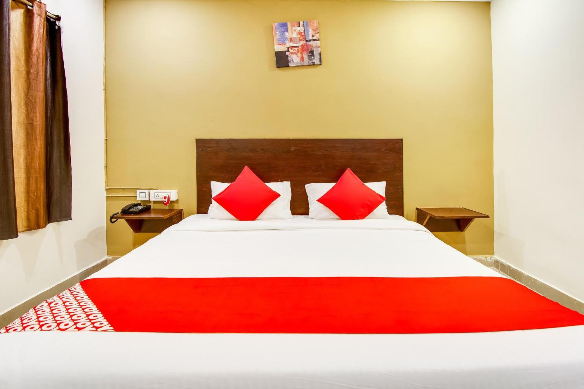 Oyo Akshaya Nest Hotel Vijayawada Exterior photo